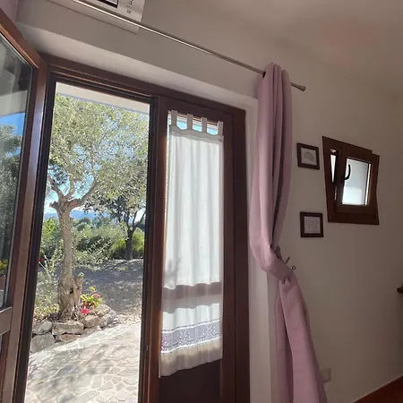 Residenza Di Campagna Dolmen Motorra Летний дом *