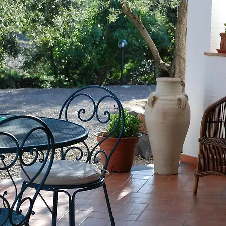 Country house Residenza Di Campagna Dolmen Motorra